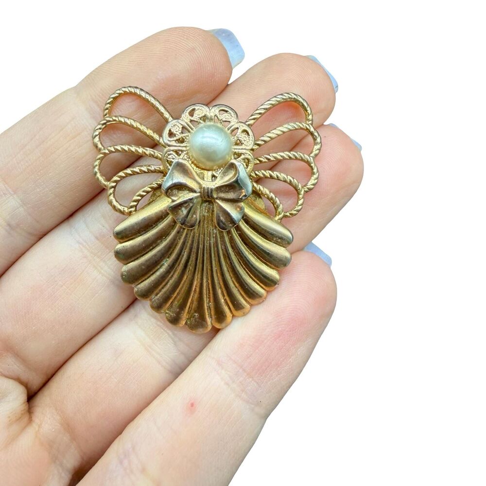 Vintage Jewelry Jane AOL Angel brooch pin